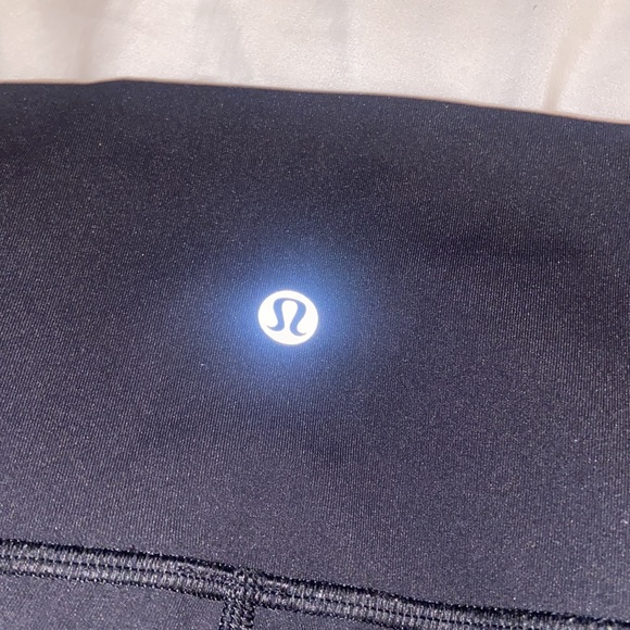 Lululemon black Leggings - Picture 4 of 8